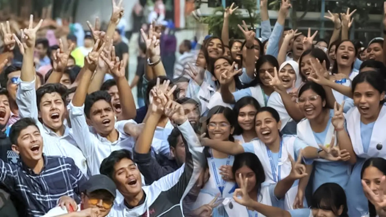 এসএসসি-সমমানের ফল প্রকাশ, পাসের হার ৬২.২৫ শতাংশ