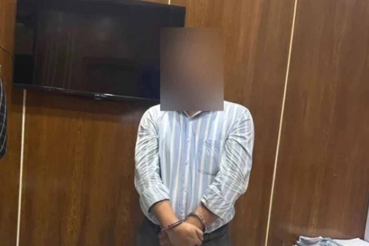 প্রধানমন্ত্রীর পরিবারের সদস্য ও দুই কর্মকর্তার নামে ফেসবুকে ভুয়া আইডি, গ্রেফতার ১