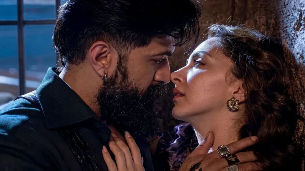 মুক্তির প্রথম দিনেই ‘টক্সিক’র ১১৭ কোটি রুপি আয়