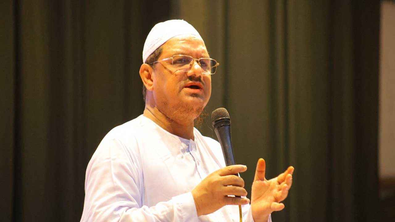 প্রতিদিন গড়ে ১০ জন খুন সরকারের ব্যর্থতার সাক্ষ্য দেয়: চরমোনাই পীর