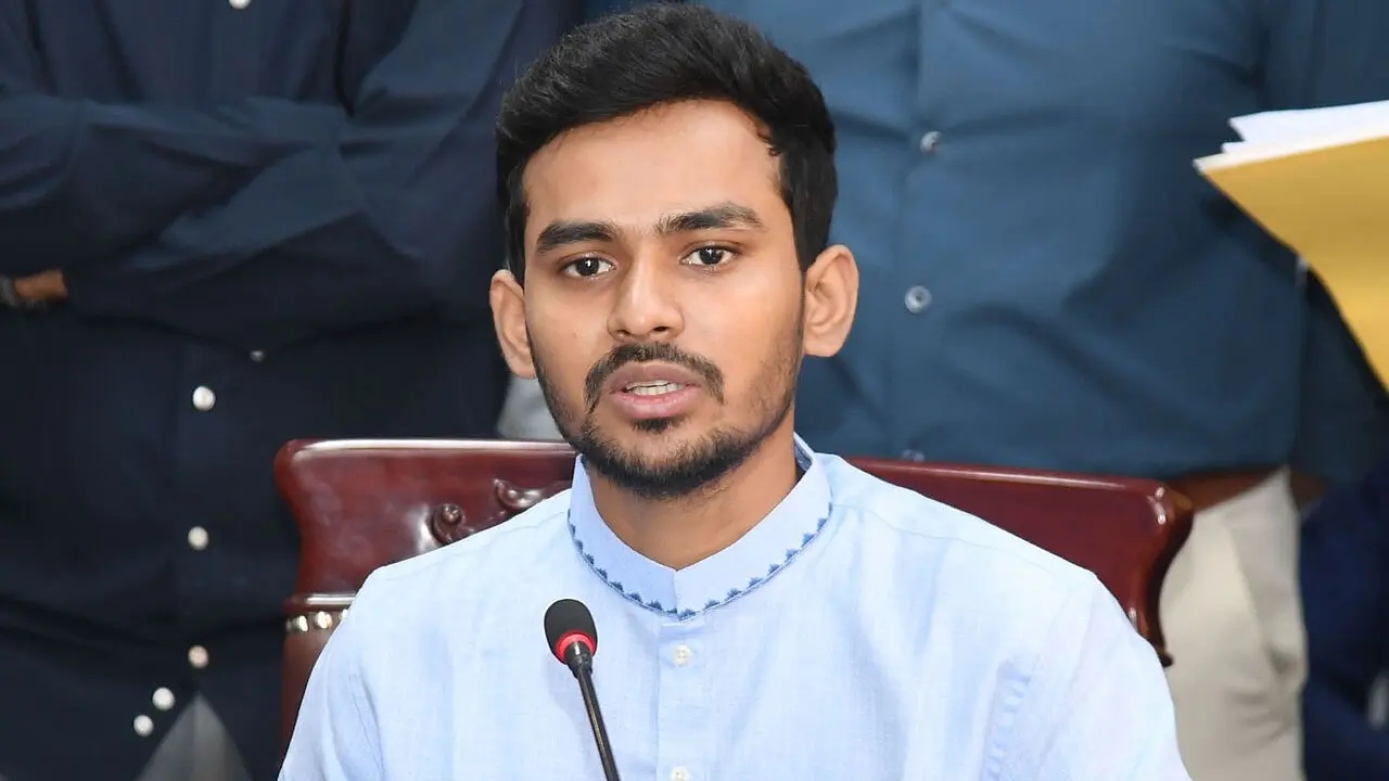আসিফের দায়িত্বকালে যুব ও ক্রীড়া মন্ত্রণালয়ের নিয়োগ-পদোন্নতির নথি দুদকে