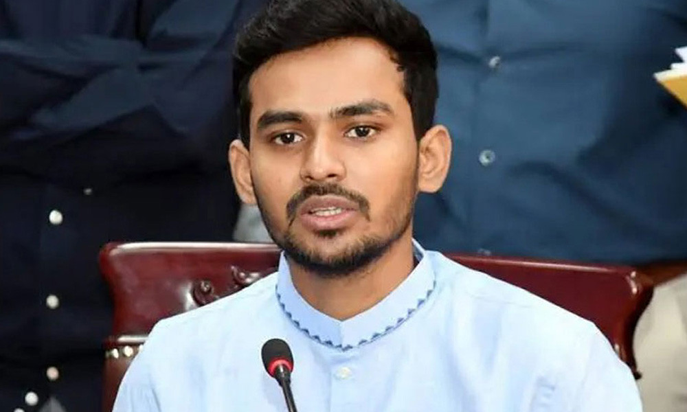 আসিফ মাহমুদের দায়িত্বকালে নিয়োগ-বদলির নথি চেয়েছে দুদক