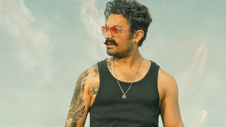 সুপারহিরো আমির খান!