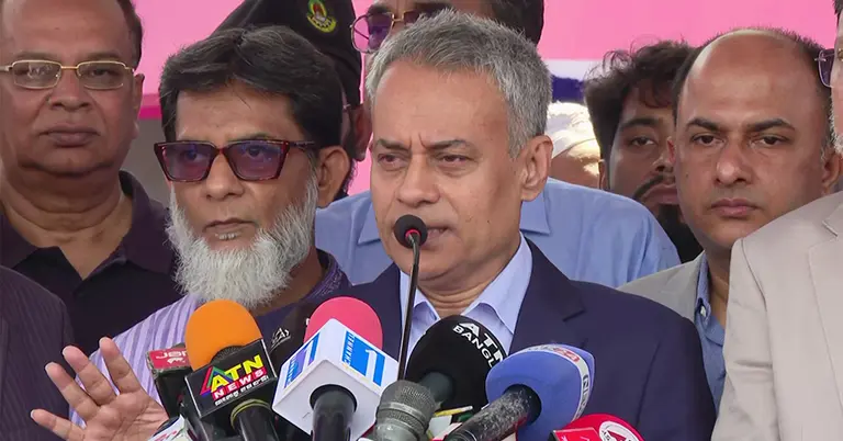 বেশি ভাড়া আদায় করা হলে রুট পারমিট বাতিল: সড়ক মন্ত্রী