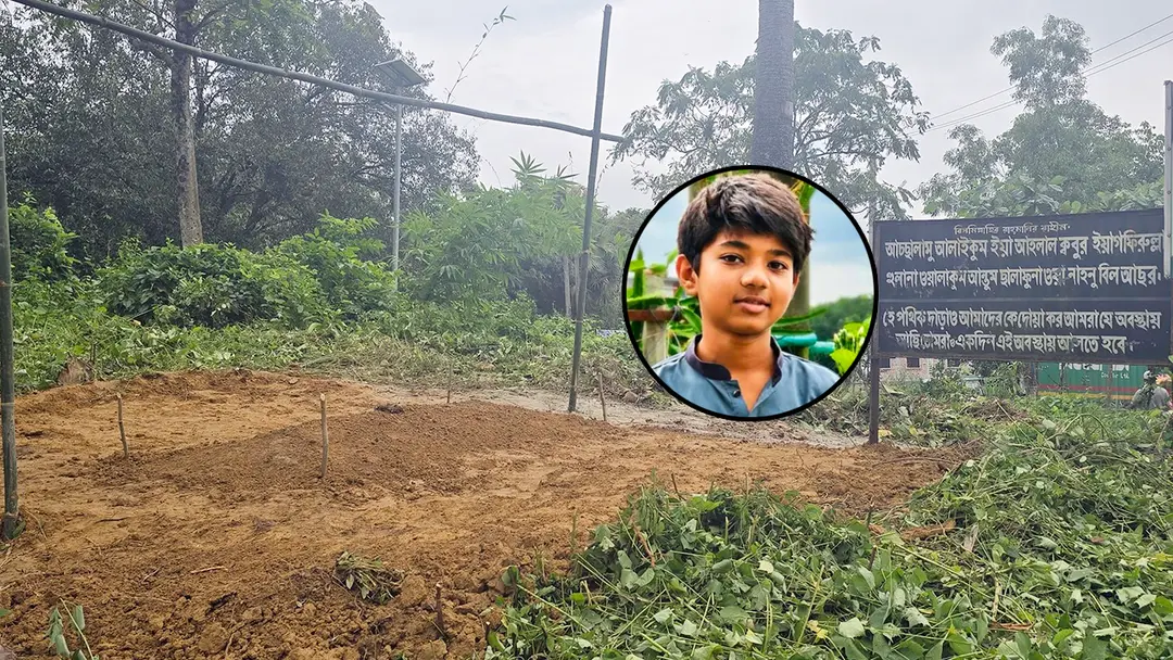 জানাজা শেষে অপ্রতিমের দাফন সম্পন্ন