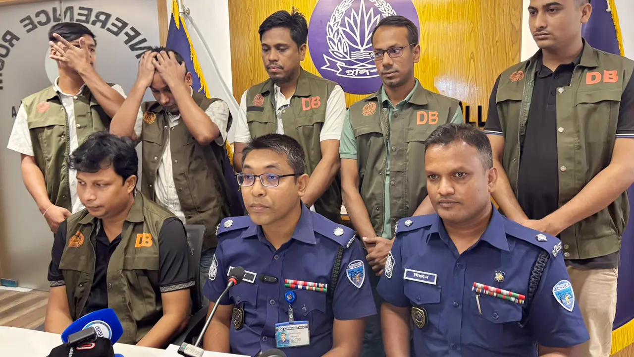 কুমিল্লায় তাজমিনকে ধর্ষণের পর শ্বাসরোধে হত্যা করেন অটোরিকশাচালক সুমন: পুলিশ