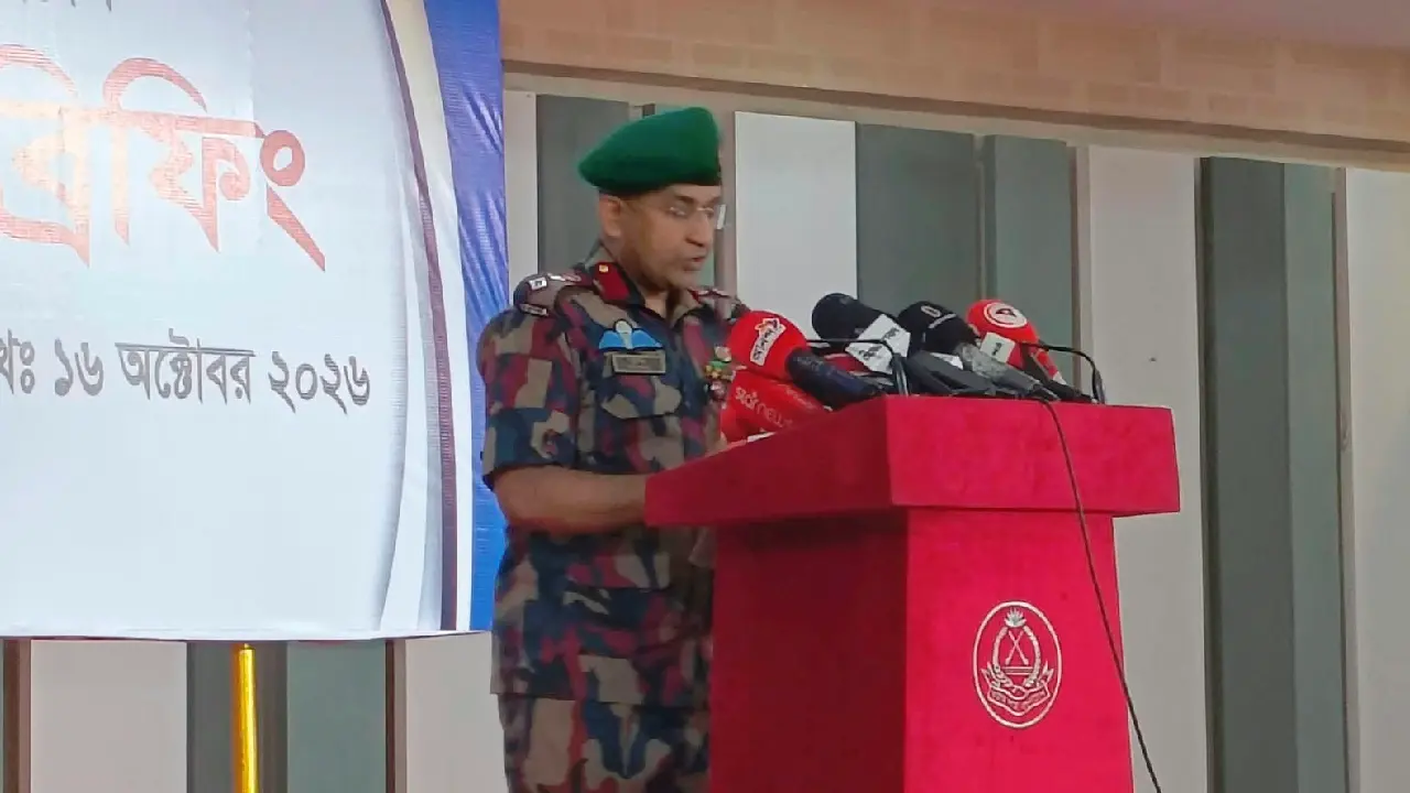 দুর্গাপূজায় সীমান্তবর্তী জেলার বাইরে গোপালগঞ্জসহ ৩ জেলায় বিজিবি মোতায়েন
