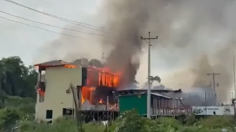 কক্সবাজারে রিসোর্টে ভয়াবহ আগুন, নিহত বেড়ে ৭