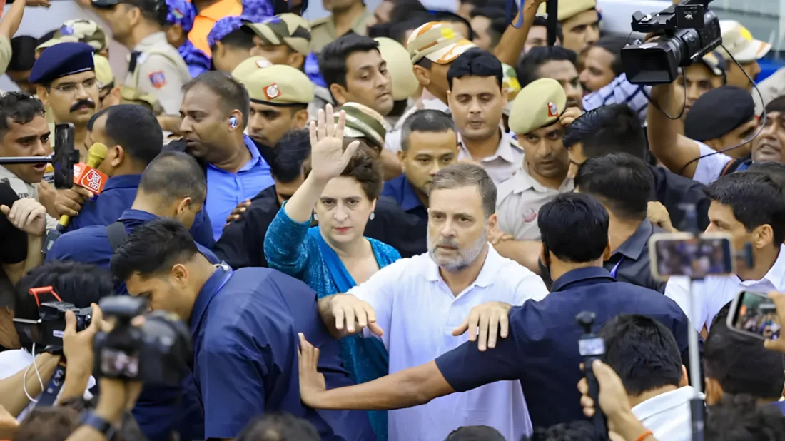 ভারতে বাংলাদেশের মতো ‘অরাজকতা’ তৈরির চেষ্টা করছে কংগ্রেস: বিজেপি