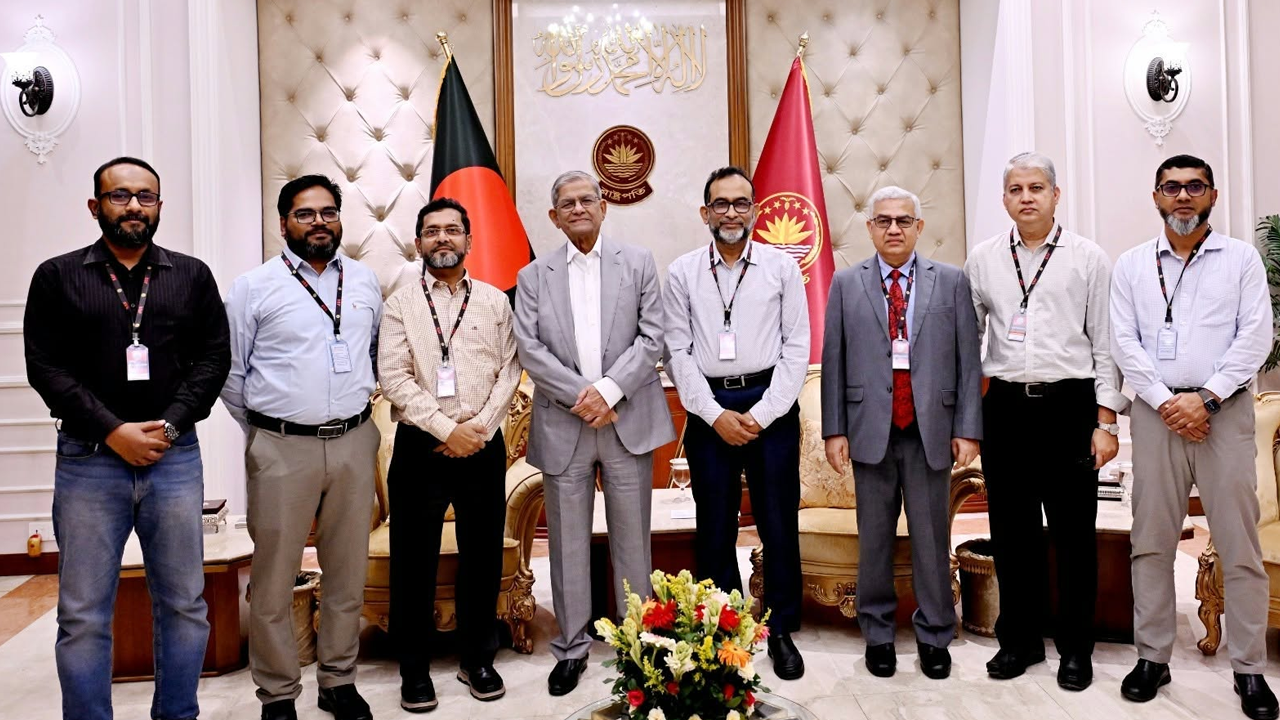 চিকিৎসাসেবার মান বাড়লে বিদেশ যাওয়ার প্রবণতা কমবে, আশা রাষ্ট্রপতির