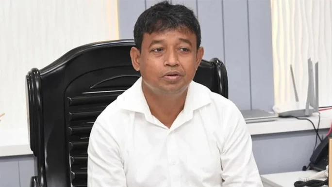 সাবেক ডিবিপ্রধান হারুনসহ ৭ পুলিশ কর্মকর্তা বরখাস্ত