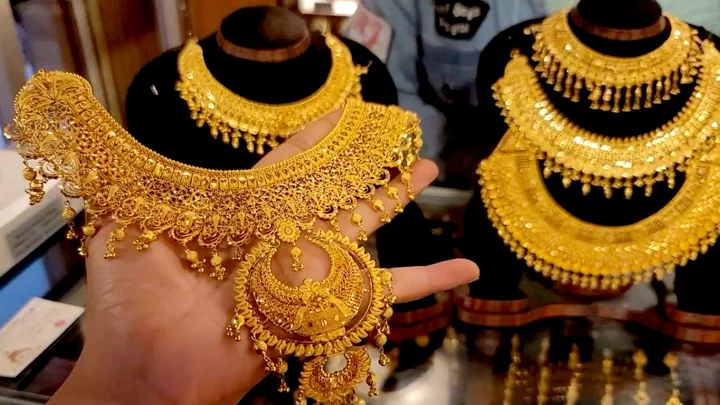 একদিনের মাথায় ফের বাড়ল স্বর্ণের দাম