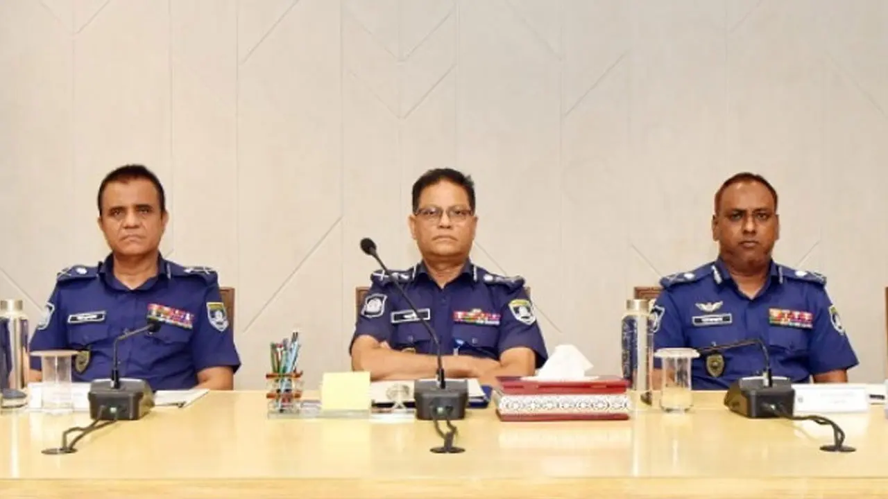 চ্যালেঞ্জ মোকাবিলা করে পুলিশকে দায়িত্ব পালন করতে হবে : আইজিপি