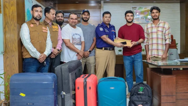 অবশেষে মিলল ক্রিকেটারের খোয়া যাওয়া ৩ লাখ টাকাও