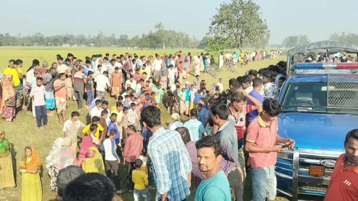 মসজিদের মাইকে চোর ঘোষণা দিয়ে গণপিটুনি, নিহত ২